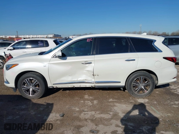 2016 Infiniti QX60 with VIN 5N1AL0MN7GC507726, listed as a IAAI auction lot 41754036 with 167,213 mi miles. Bid and sale history available at carsss.com. Image 14.