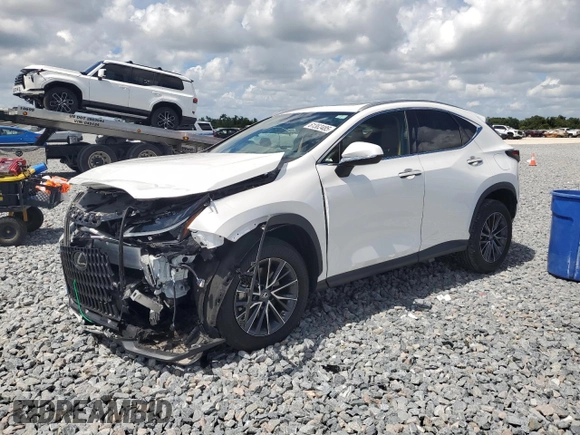 2022 Lexus NX 250 Premium with VIN 2T2GDCAZ7NC002290, listed as a Copart auction lot 61382485 with 20,457 mi miles and Salvage title. Bid and sale history available at DreamBid. Image 1.