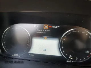 2017 Volvo V90 z VIN YV4A22NL5H1008353, wystawiony jako Copart lot #70598674 z przebiegiem 162 268 mil mil oraz Tytuł czysty. Historia ofert i sprzedaży dostępna na DreamBid. Obrazek 9.