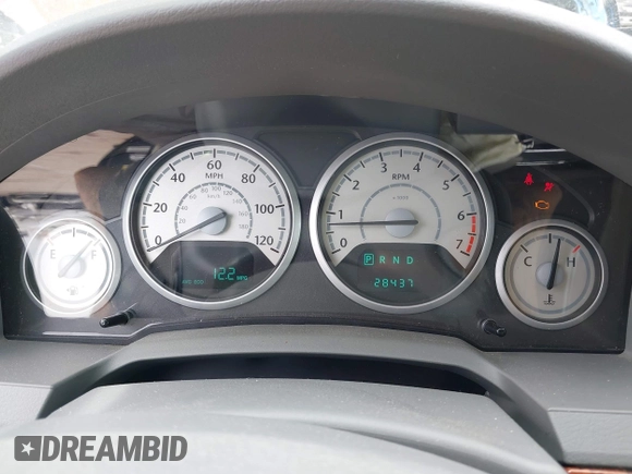 2008 Chrysler Town & Country Touring with VIN 2A8HR54P18R612733, listed as a IAAI auction lot 42113549 with 28,437 mi miles and . Bid and sale history available at carsss.com. Image 7.