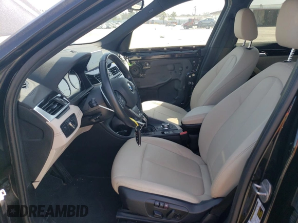 2020 BMW X1 xDrive28i with VIN WBXJG9C04L5P80773, listed as a Copart auction lot 49285903 with 32,699 mi miles and . Bid and sale history available at DreamBid. Image 7.