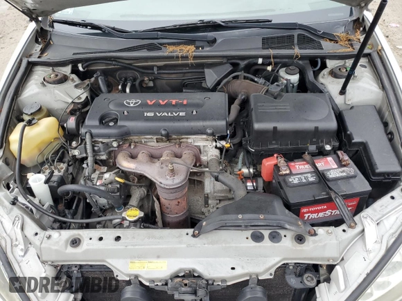2006 Toyota Camry STD z VIN JTDBE32K563064598, wystawiony jako Copart lot #57246285 z przebiegiem 112 093 mil mil oraz Czysty tytuł • Clean title. Historia ofert i sprzedaży dostępna na DreamBid. Obrazek 11.