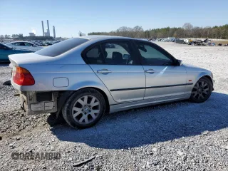 2000 BMW 3 Series 323i with VIN WBAAM3341YFP78743, listed as a Copart auction lot 48309845 with 233,717 mi miles and Salvage title. Bid and sale history available at DreamBid. Image 3.
