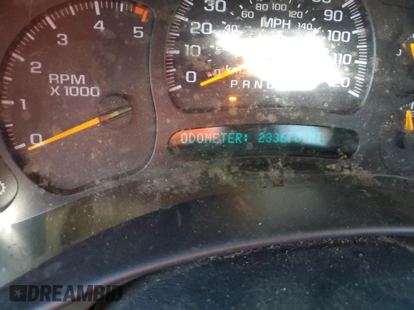 2007 GMC Sierra 1500 with VIN 1GTHC29D77E165147, listed as a Copart auction lot 80799064 with 233,678 mi miles and Salvage Title. Bid and sale history available at DreamBid. Image 9.