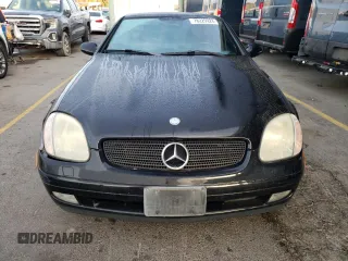 1998 Mercedes-Benz SLK-Class with VIN WDBKK47F5WF021225, listed as a Copart auction lot 78229924 with 134,482 mi miles and Salvage Title. Bid and sale history available at carsss.com. Image 5.