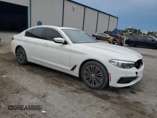 2019 BMW 5 Series 540i with VIN WBAJE5C50KWW15915, listed as a Copart auction lot 61334275 with 73,279 mi miles and Non repairable. Bid and sale history available at DreamBid. Image 4.
