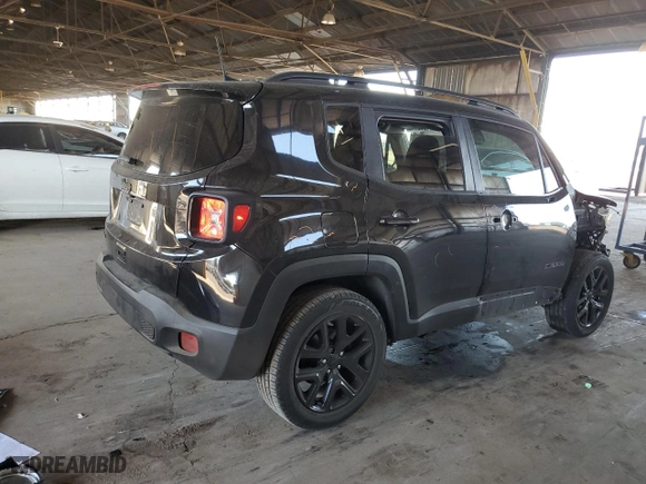 2018 Jeep Renegade Latitude with VIN ZACCJBBB5JPH29059, listed as a Copart auction lot 44002745 with NaN miles and Salvage Title. Bid and sale history available at carsss.com. Image 3.
