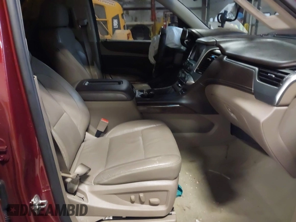 2016 Chevrolet Suburban LT with VIN 1GNSCHKC1GR388469, listed as a IAAI auction lot 41102290 with Not Provided miles. Bid and sale history available at carsss.com. Image 5.