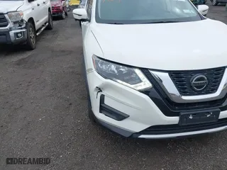2020 Nissan Rogue SV with VIN JN8AT2MV8LW137111, listed as a IAAI auction lot 41849729 with 59,773 mi miles. Bid and sale history available at carsss.com. Image 6.