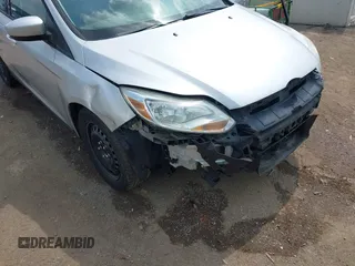 2012 Ford Focus SE с VIN 1FAHP3F25CL354274, выставлен на аукционе IAAI как лот 42560802 с пробегом 198 531 миль миль и . История ставок и продаж доступна на DreamBid. Изображение 18.