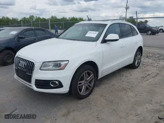 2013 Audi Q5 Premium Plus with VIN WA1LFAFP6DA092280, listed as a IAAI auction lot 41874610 with 183,188 mi miles. Bid and sale history available at carsss.com. Image 2.
