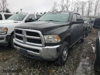 2018 Ram 2500 Tradesman with VIN 3C6UR5CJ2JG262048, listed as a Copart auction lot 44942415 with 184,788 mi miles and Clean Title. Bid and sale history available at carsss.com. Image 1.
