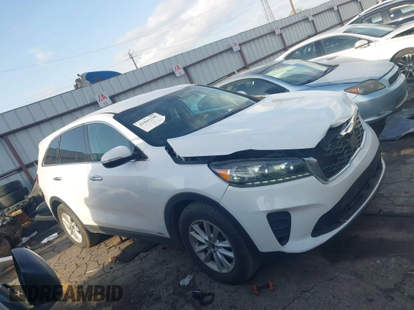 2019 Kia Sorento LX V6 with VIN 5XYPGDA54KG440649, listed as a IAAI auction lot 41843180 with 171,653 mi miles. Bid and sale history available at carsss.com. Image 13.