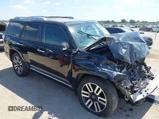2010 Toyota 4Runner SR5 with VIN JTEZU5JR0A5012008, listed as a IAAI auction lot 42614405 with 277,489 mi miles and . Bid and sale history available at DreamBid. Image 1.