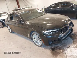 2021 BMW 5 Series 530i xDrive with VIN WBA13BJ09MCF64918, listed as a IAAI auction lot 41749529 with 90,076 mi miles and . Bid and sale history available at carsss.com. Image 1.
