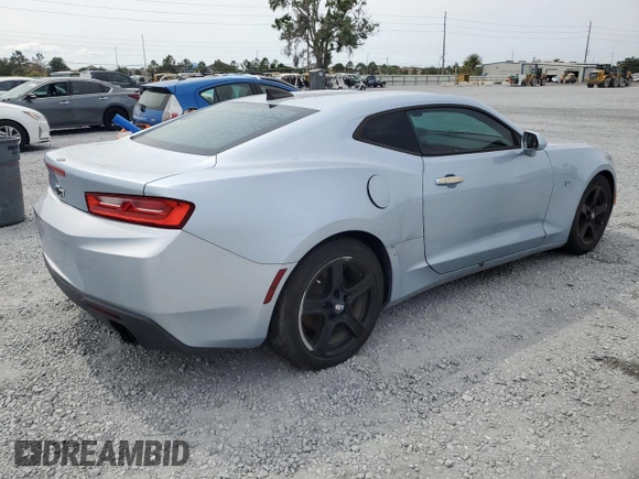 2017 Chevrolet Camaro 1LT z VIN 1G1FB1RX9H0160179, wystawiony jako Copart lot #56004185 z przebiegiem Nie podano mil oraz Czysty tytuł • Clean title. Historia ofert i sprzedaży dostępna na DreamBid. Obrazek 3.