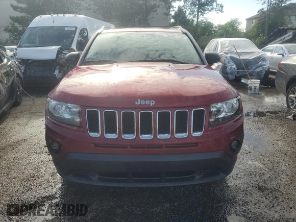 2016 Jeep Compass Sport z VIN 1C4NJCBA2GD575407, wystawiony jako Copart lot #62019065 z przebiegiem 116 721 mil mil oraz Czysty tytuł • Clean title. Historia ofert i sprzedaży dostępna na DreamBid. Obrazek 5.