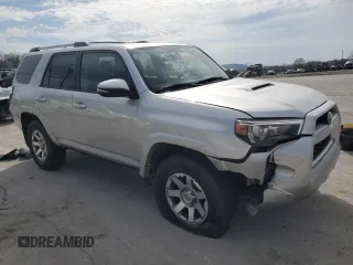 2015 Toyota 4Runner Limited with VIN JTEBU5JR0F5233343, listed as a Copart auction lot 50716345 with 125,691 mi miles and Salvage Title. Bid and sale history available at DreamBid. Image 4.