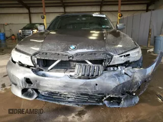 2019 BMW 3 Series 330i xDrive with VIN 3MW5R7J56K8B01550, listed as a Copart auction lot 43216675 with 59,962 mi miles and Salvage Title. Bid and sale history available at DreamBid. Image 5.