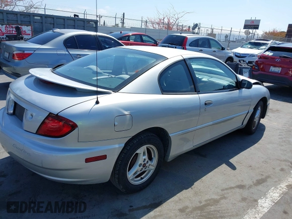 2004 Pontiac Sunfire z VIN 1G2JB12F247265977, wystawiony jako IAAI lot #42164549 z przebiegiem 137 209 mil mil oraz . Historia ofert i sprzedaży dostępna na DreamBid. Obrazek 4.