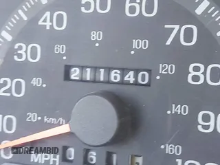 1997 Ford F-150 with VIN 1FTDF1722VKB97679, listed as a IAAI auction lot 41883923 with 211,640 mi miles and . Bid and sale history available at DreamBid. Image 15.