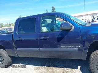2009 Chevrolet Silverado 1500 with VIN 2GCEK33M391136270, listed as a IAAI auction lot 42149311 with 143,094 mi miles and . Bid and sale history available at DreamBid. Image 13.