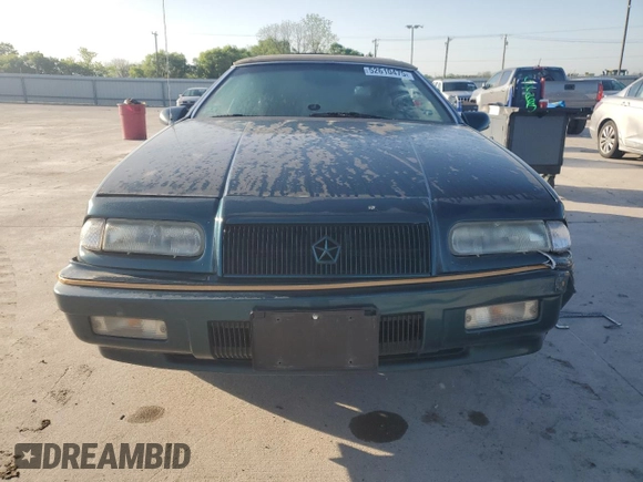 1994 Chrysler LeBaron z VIN 1C3EU4537RF286710, wystawiony jako Copart lot #52610475 z przebiegiem 64 533 mil mil oraz Szkody całkowita. Historia ofert i sprzedaży dostępna na DreamBid. Obrazek 5.