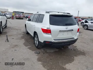 2012 Toyota Highlander Limited с VIN 5TDDK3EH6CS100245, выставлен на аукционе IAAI как лот 42125324 с пробегом 106 156 миль миль и . История ставок и продаж доступна на DreamBid. Изображение 3.