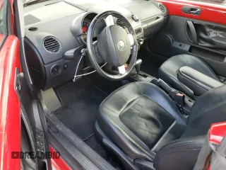 2008 Volkswagen Beetle SE z VIN 3VWRG31Y18M400549, wystawiony jako Copart lot #80953294 z przebiegiem 110 096 mil mil oraz Czysty tytuł • Clean title. Historia ofert i sprzedaży dostępna na DreamBid. Obrazek 8.
