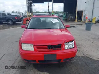 2001 Volkswagen Jetta с VIN 3VWSS29M11M007166, выставлен на аукционе IAAI как лот 42166306 с пробегом 136 732 миль миль и . История ставок и продаж доступна на DreamBid. Изображение 12.