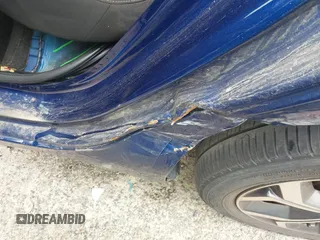 2020 Kia Forte LXS z VIN 3KPF24AD4LE213915, wystawiony jako IAAI lot #41674905 z przebiegiem 124 085 mil mil oraz . Historia ofert i sprzedaży dostępna na DreamBid. Obrazek 19.