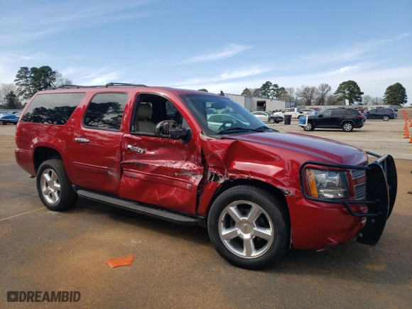 2013 Chevrolet Suburban LT with VIN 1GNSCJE07DR273394, listed as a Copart auction lot 48822315 with 0 mi miles and Salvage Title. Bid and sale history available at carsss.com. Image 4.