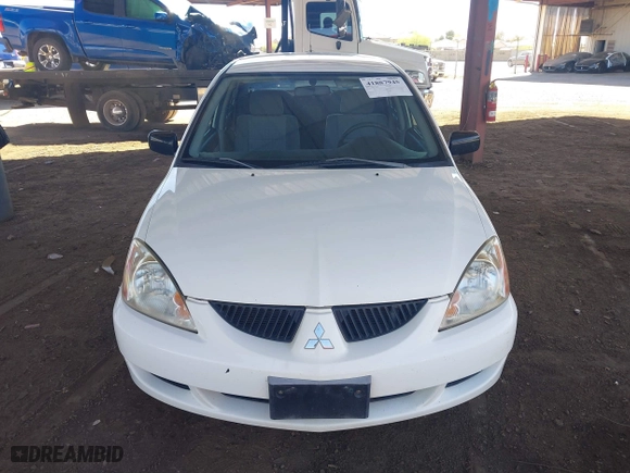 2004 Mitsubishi Lancer ES with VIN JA3AJ26E14U065498, listed as a IAAI auction lot 41887945 with 142,632 mi miles. Bid and sale history available at carsss.com. Image 12.
