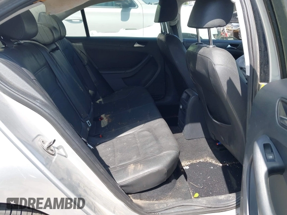 2012 Volkswagen Jetta SE with VIN 3VWBP7AJXCM340937, listed as a IAAI auction lot 42526373 with 157,113 mi miles and . Bid and sale history available at DreamBid. Image 8.