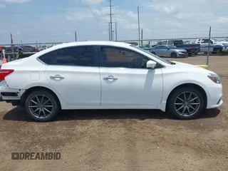 2017 Nissan Sentra SR z VIN 3N1AB7AP4HY249697, wystawiony jako IAAI lot #42332993 z przebiegiem 91 554 mil mil oraz . Historia ofert i sprzedaży dostępna na DreamBid. Obrazek 14.