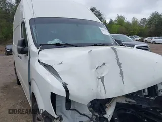 2021 Nissan NV Cargo SV z VIN 1N6BF0LYXMN800271, wystawiony jako IAAI lot #41847197 z przebiegiem 180 913 mil mil oraz . Historia ofert i sprzedaży dostępna na DreamBid. Obrazek 19.