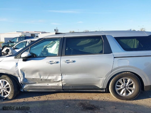 2022 Kia Carnival LXS with VIN KNDNB4H34N6169190, listed as a IAAI auction lot 41329740 with 34,889 mi miles. Bid and sale history available at carsss.com. Image 14.