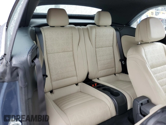 2017 Buick Cascada Premium с VIN W04WH3N59HG063877, выставлен на аукционе Copart как лот 73105404 с пробегом 65 085 миль миль и Списание • Salvage title. История ставок и продаж доступна на DreamBid. Изображение 10.
