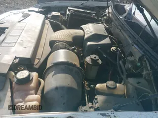 2002 Ford F-150 XLT с VIN 1FTRW07L62KC04671, выставлен на аукционе IAAI как лот 42475395 с пробегом 241 673 миль миль и . История ставок и продаж доступна на DreamBid. Изображение 23.