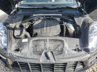 2017 Porsche Macan with VIN WP1AA2A54HLB02188, listed as a Copart auction lot 44368935 with 96,700 mi miles and Salvage Title. Bid and sale history available at DreamBid. Image 13.