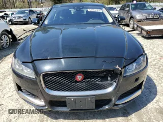 2017 Jaguar XF 35t Premium with VIN SAJBJ4BV7HCY31982, listed as a Copart auction lot 51728365 with 78,253 mi miles and Salvage Title. Bid and sale history available at DreamBid. Image 5.