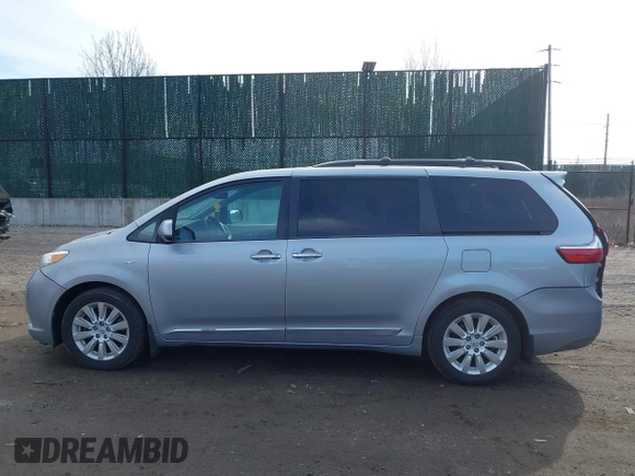 2016 Toyota Sienna Limited with VIN 5TDDK3DC1GS140440, listed as a IAAI auction lot 41658777 with 131,692 mi miles and . Bid and sale history available at DreamBid. Image 14.