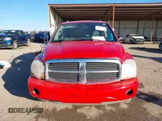 2006 Dodge Durango SLT with VIN 1D4HD48N96F161910, listed as a IAAI auction lot 41154188 with 237,939 mi miles. Bid and sale history available at carsss.com. Image 11.
