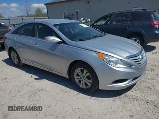 2012 Hyundai Sonata GLS with VIN 5NPEB4AC3CH361911, listed as a IAAI auction lot 42045923 with 130,953 mi miles. Bid and sale history available at carsss.com. Image 1.