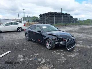 2017 Lexus IS 300 z VIN JTHCM1D29H5023566, wystawiony jako IAAI lot #42336151 z przebiegiem 83 030 mil mil oraz . Historia ofert i sprzedaży dostępna na DreamBid. Obrazek 1.