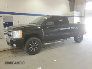 2008 Chevrolet Silverado 1500 LTZ with VIN 2GCEK19JX81149209, listed as a Copart auction lot 55119135 with 141,633 mi miles and Clean Title. Bid and sale history available at DreamBid. Image 1.