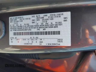 2022 Ford Escape SE с VIN 1FMCU0G64NUB41242, выставлен на аукционе IAAI как лот 42370341 с пробегом 59 360 миль миль и . История ставок и продаж доступна на DreamBid. Изображение 9.