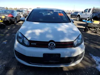 2011 Volkswagen GTI с VIN WVWGV7AJ3BW044560, выставлен на аукционе Copart как лот 89007585 с пробегом 107 158 миль миль и На запчасти • Non repairable. История ставок и продаж доступна на DreamBid. Изображение 5.