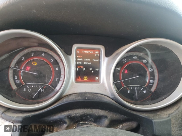 2019 Dodge Journey GT with VIN 3C4PDDEG3KT764656, listed as a Copart auction lot 56748535 with 171,427 mi miles and Salvage title. Bid and sale history available at DreamBid. Image 9.