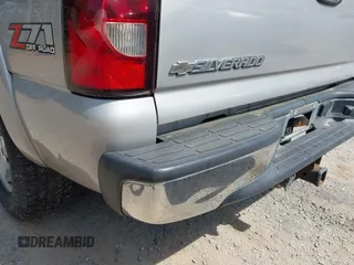2007 Chevrolet Silverado 1500 LT3 with VIN 2GCEK13ZX71173913, listed as a IAAI auction lot 42145415 with 296,079 mi miles and . Bid and sale history available at DreamBid. Image 19.